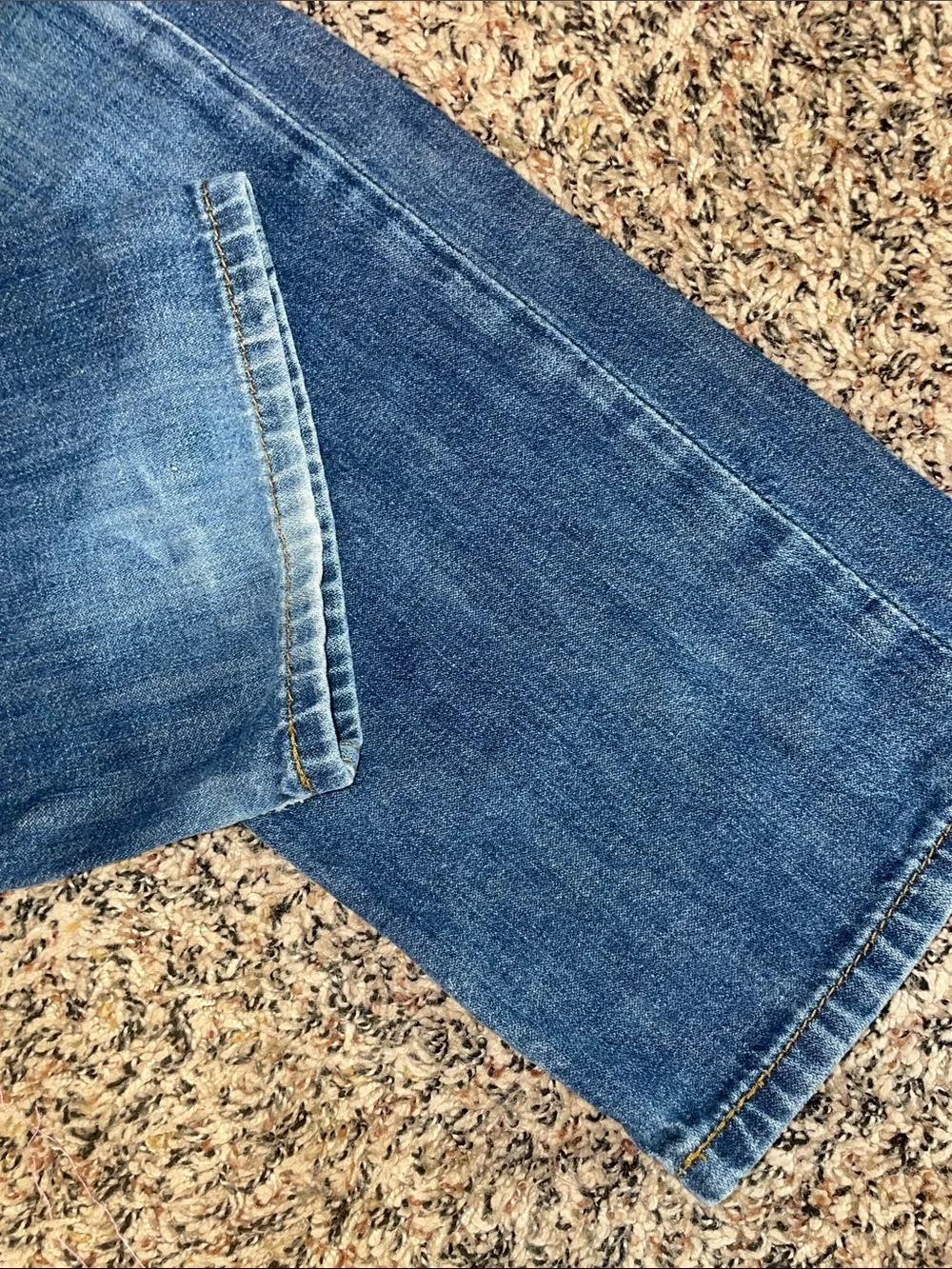 Levis levi men